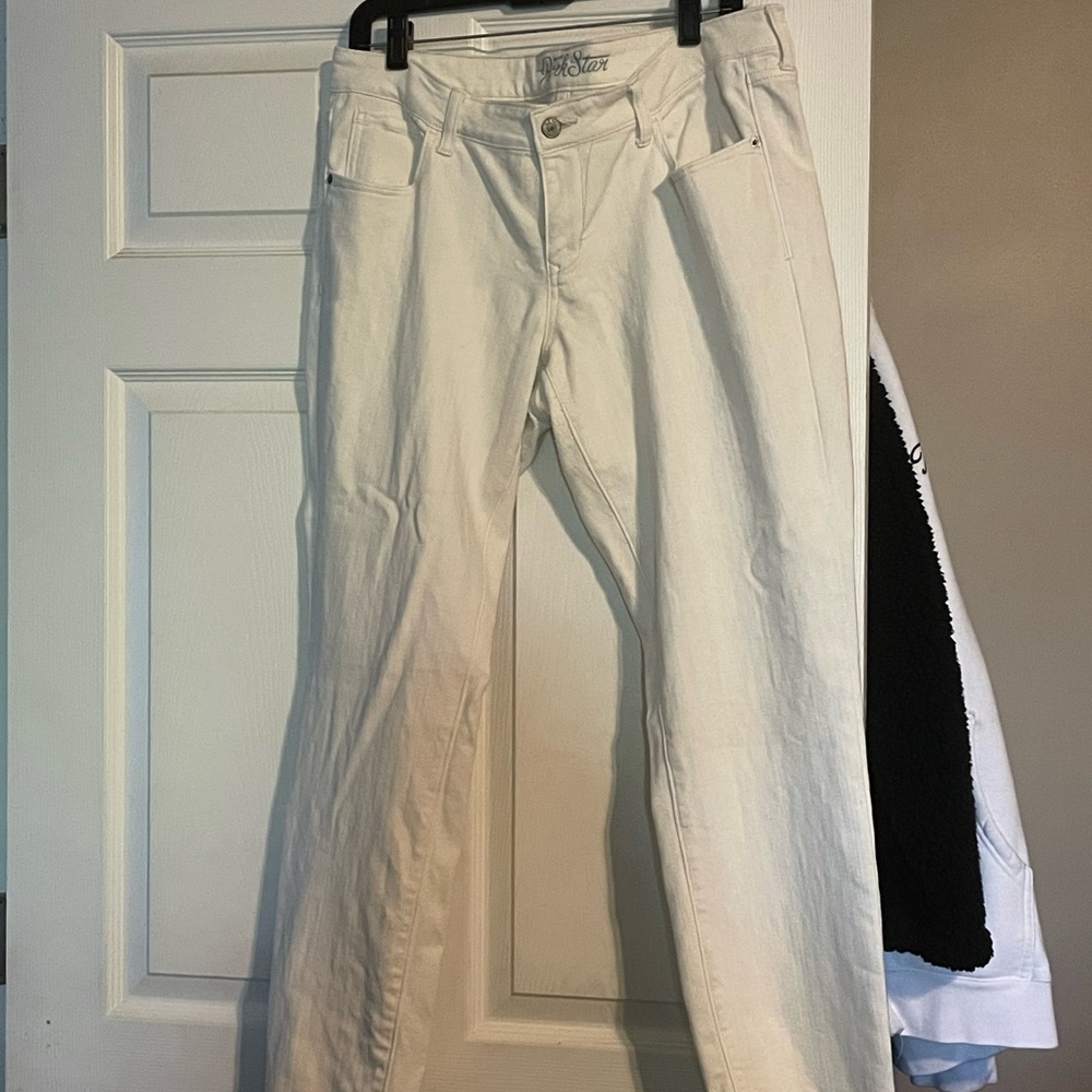 Old Navy Cream Rockstar Jeans